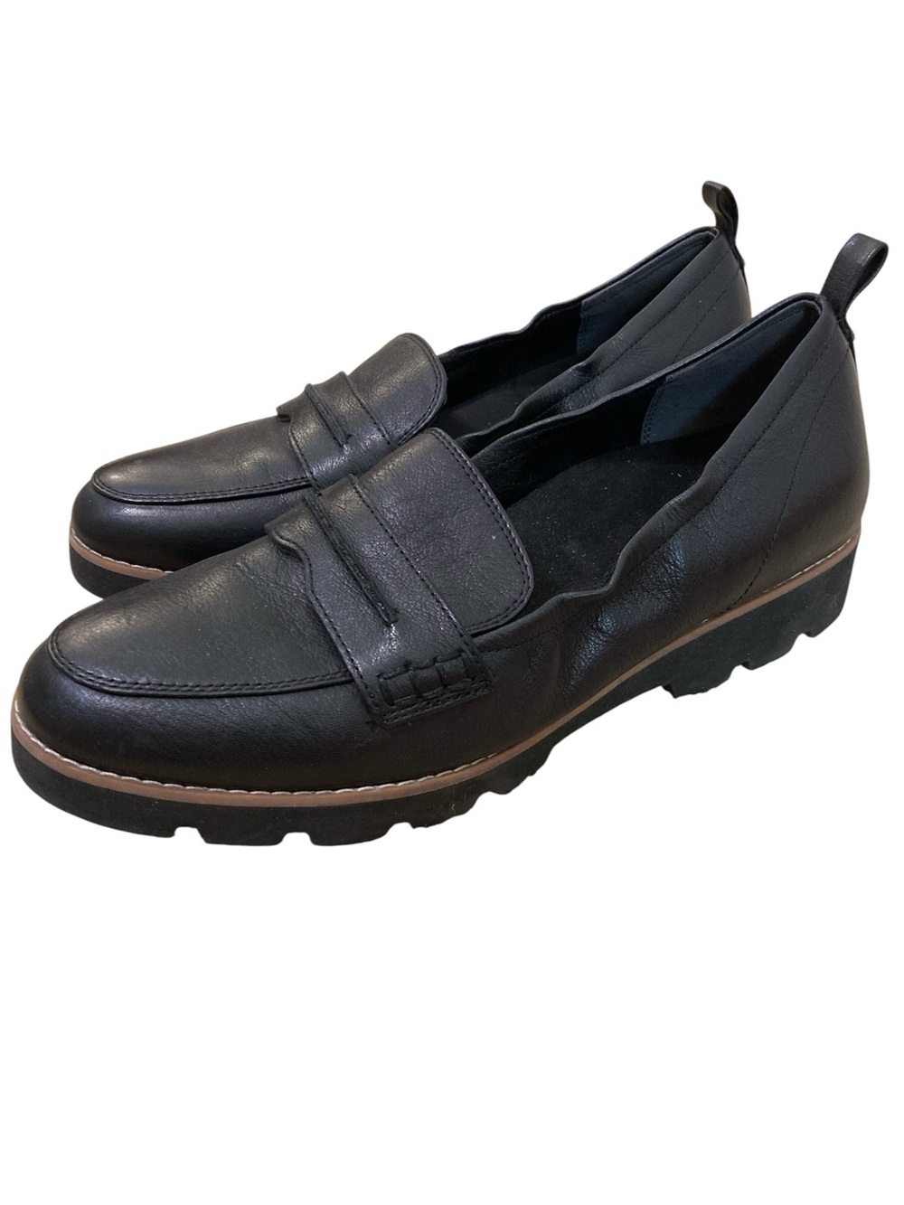 Vionic Cynthia II Black Leather Loafer Comfortable Orthopedic Shoe 9